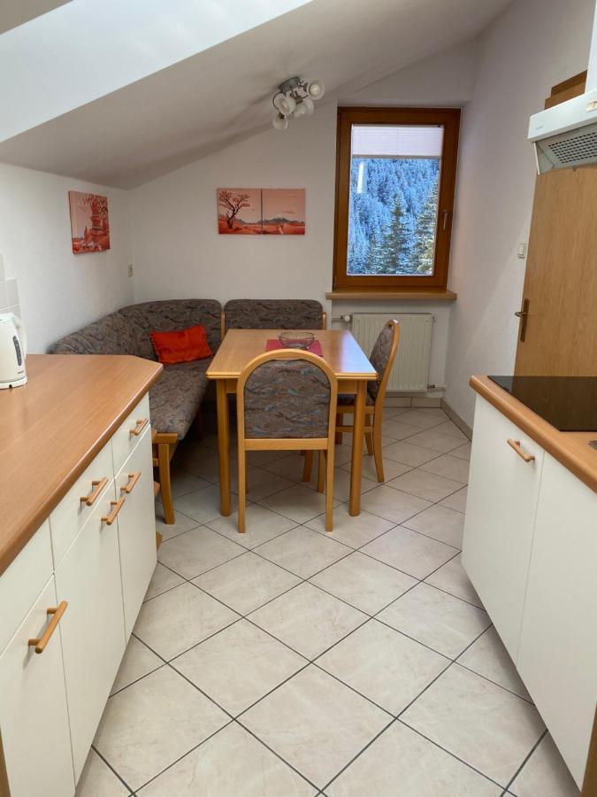 Apartments Oberhollenzer Braies  Exterior photo